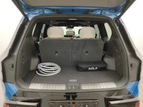 Kia EV9 GT Line AWD LED Premium 100% SoH, снимка 6