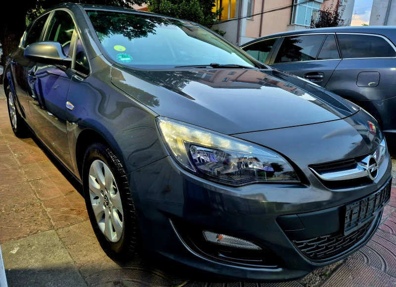 Opel Astra 1.7d-COSMO-нави-LED, снимка 1 - Автомобили и джипове - 46814422