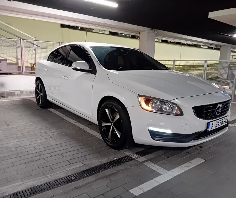 Volvo S60 D3 Facelift , снимка 1 - Автомобили и джипове - 48503032