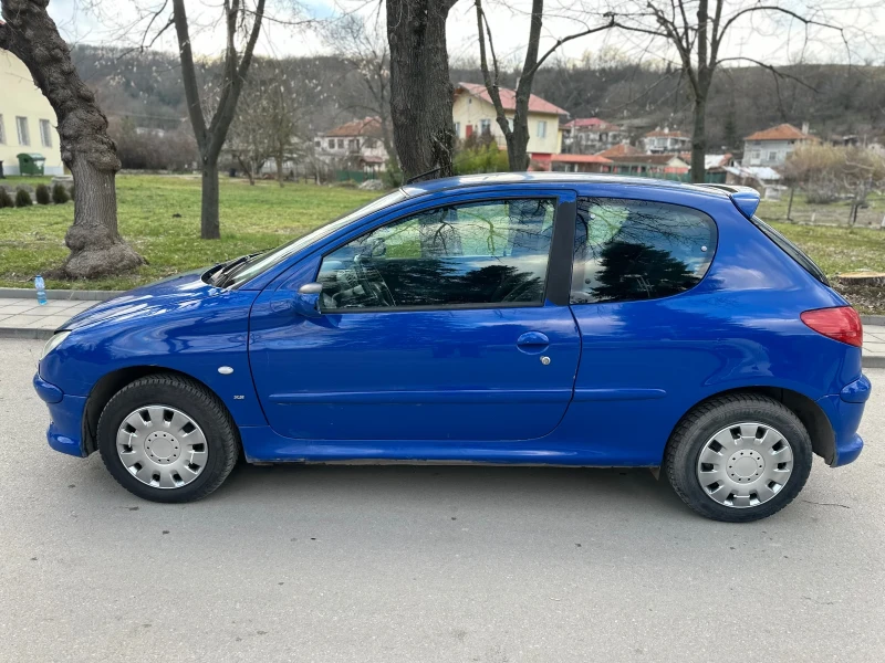 Peugeot 206 1.6i, снимка 2 - Автомобили и джипове - 48694949