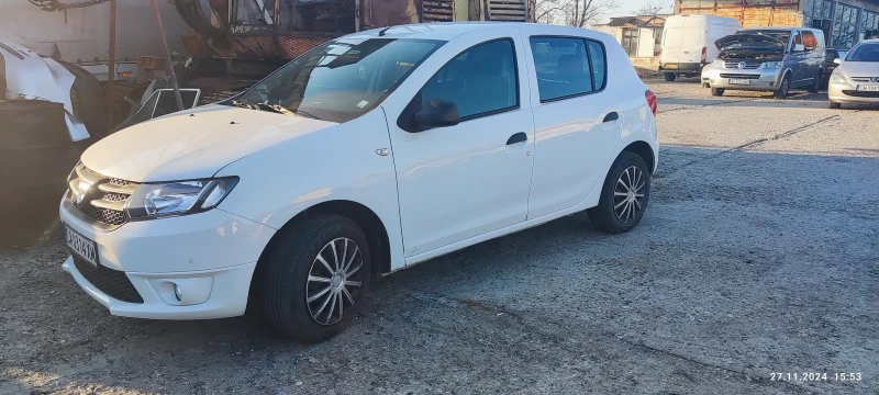 Dacia Sandero, снимка 3 - Автомобили и джипове - 49200559