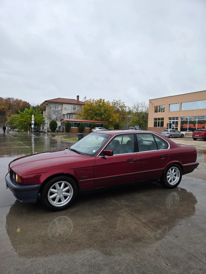 BMW 520, снимка 4 - Автомобили и джипове - 52323265
