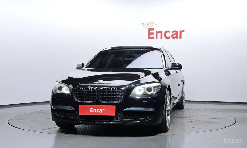 BMW 750, снимка 3 - Автомобили и джипове - 52805656