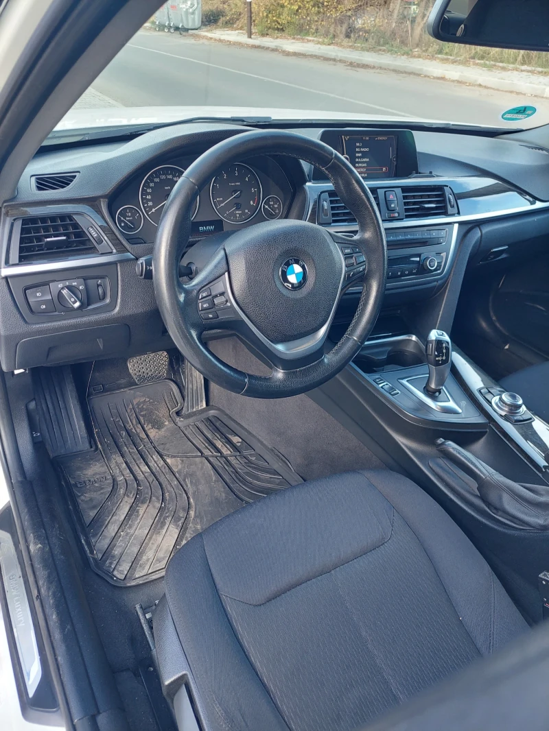 BMW 320, снимка 9 - Автомобили и джипове - 52820718