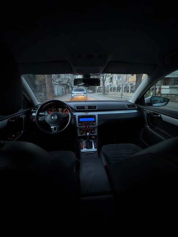 VW Passat, снимка 6 - Автомобили и джипове - 52579656