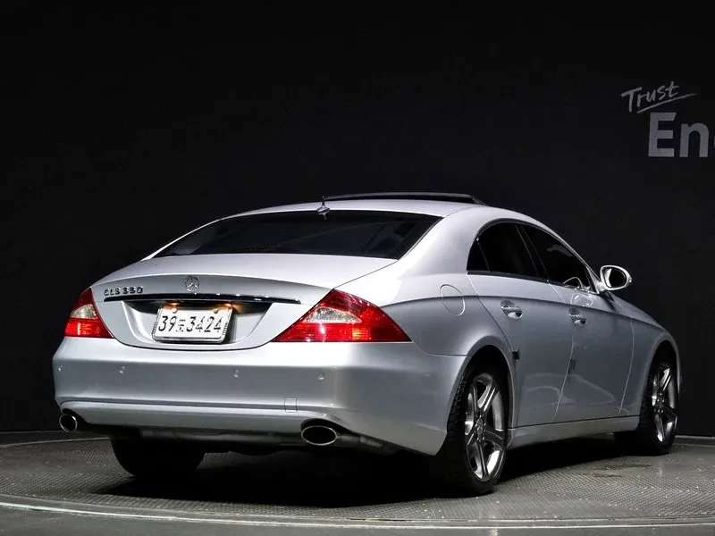 Mercedes-Benz CLS