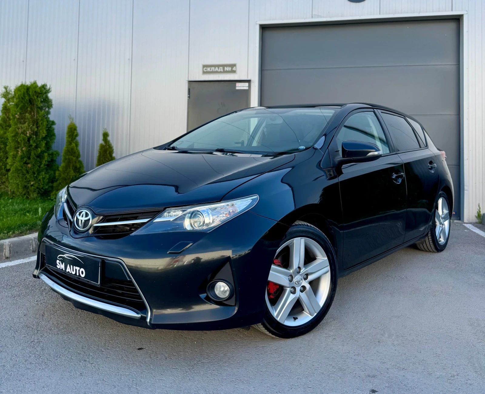 Toyota Auris 2.0D4D PANO, снимка 1