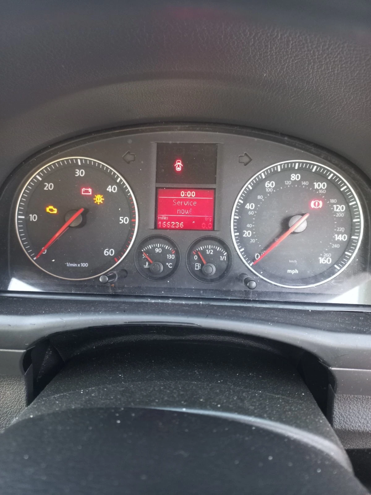 VW Touran  - изображение 3