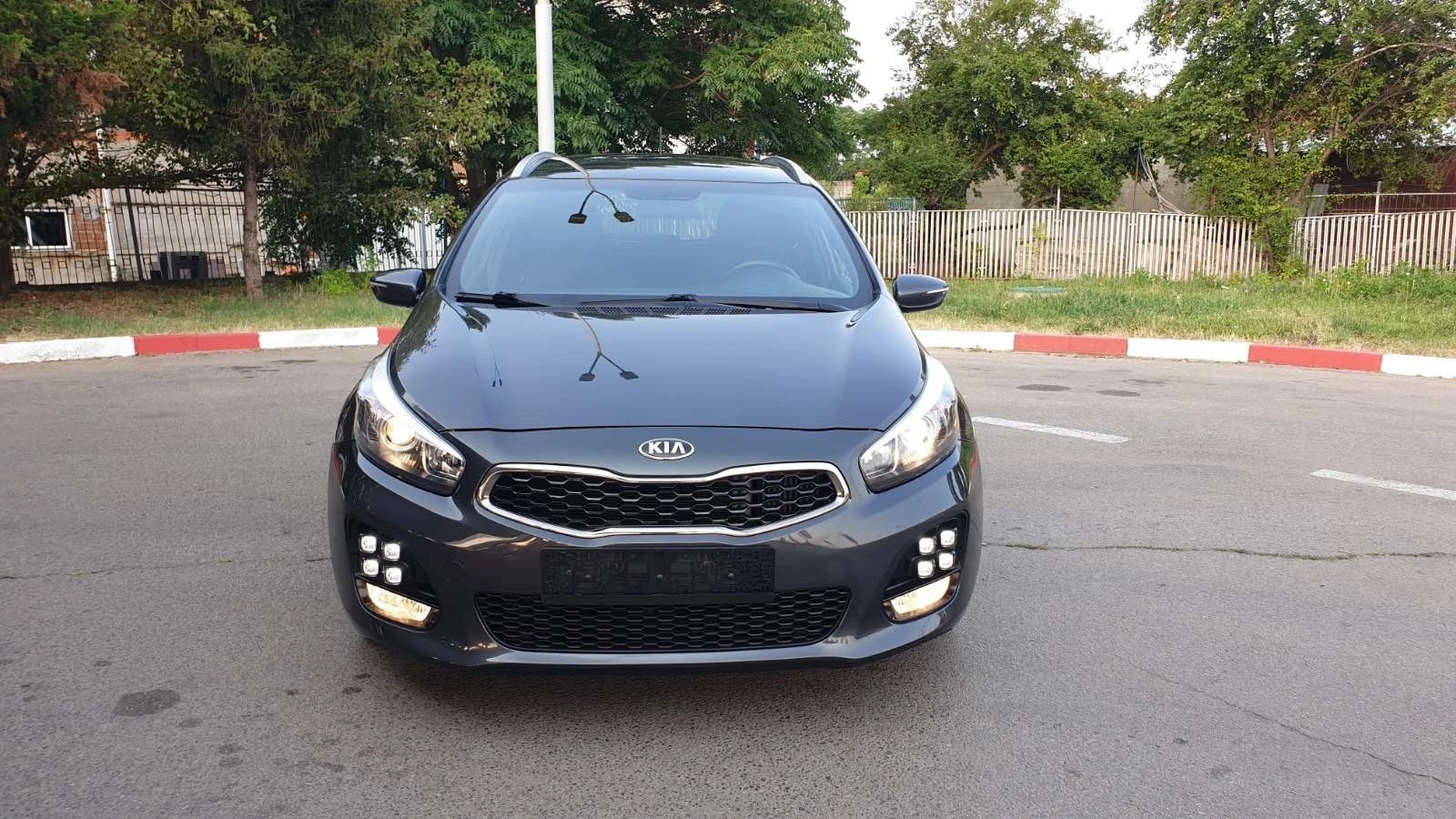 Kia Ceed НАВИ-АВТОМАТ- GT LINE - изображение 8