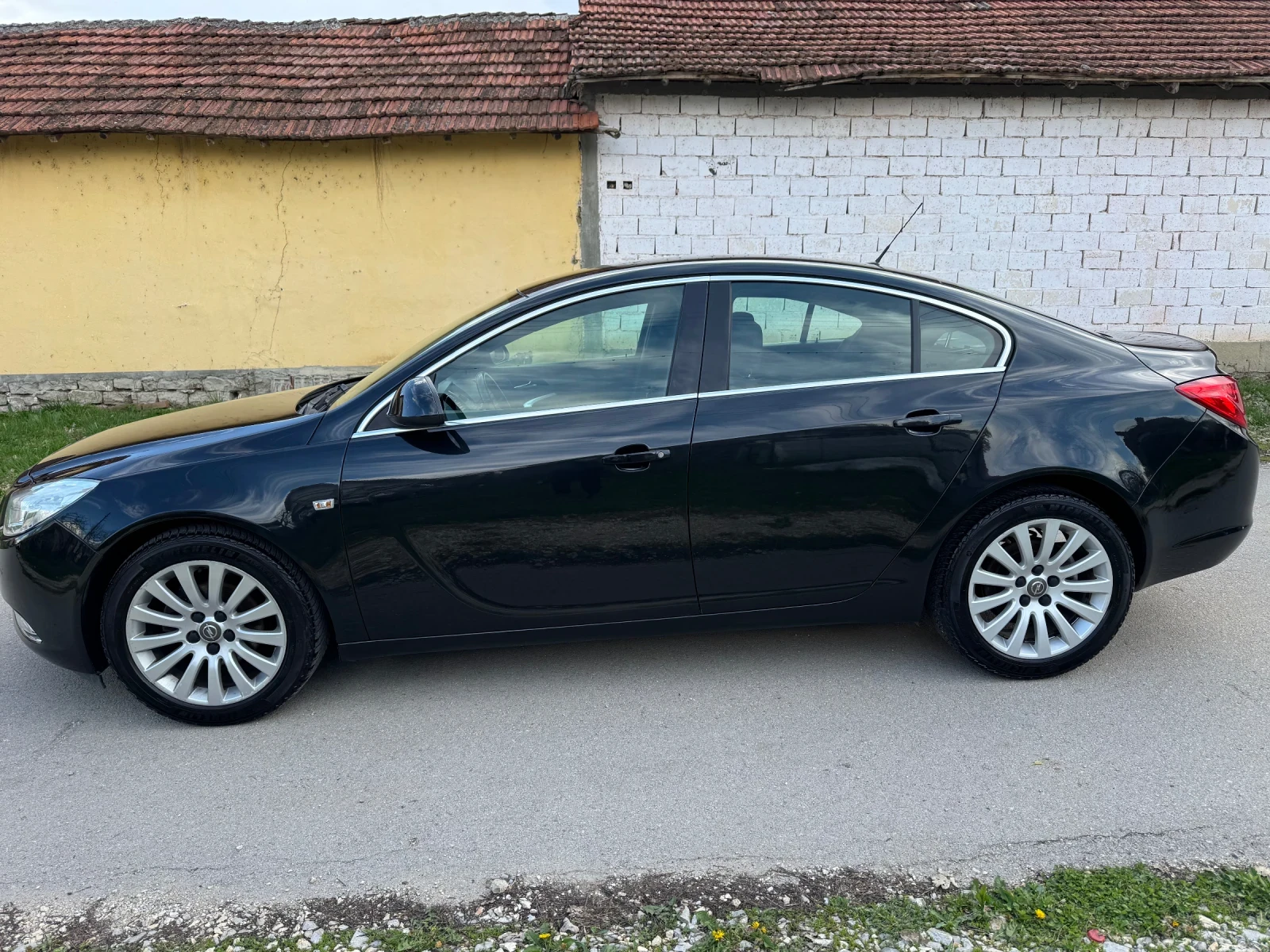 Opel Insignia 1.9CDTI-131kc най-здравия!!!!! - изображение 3