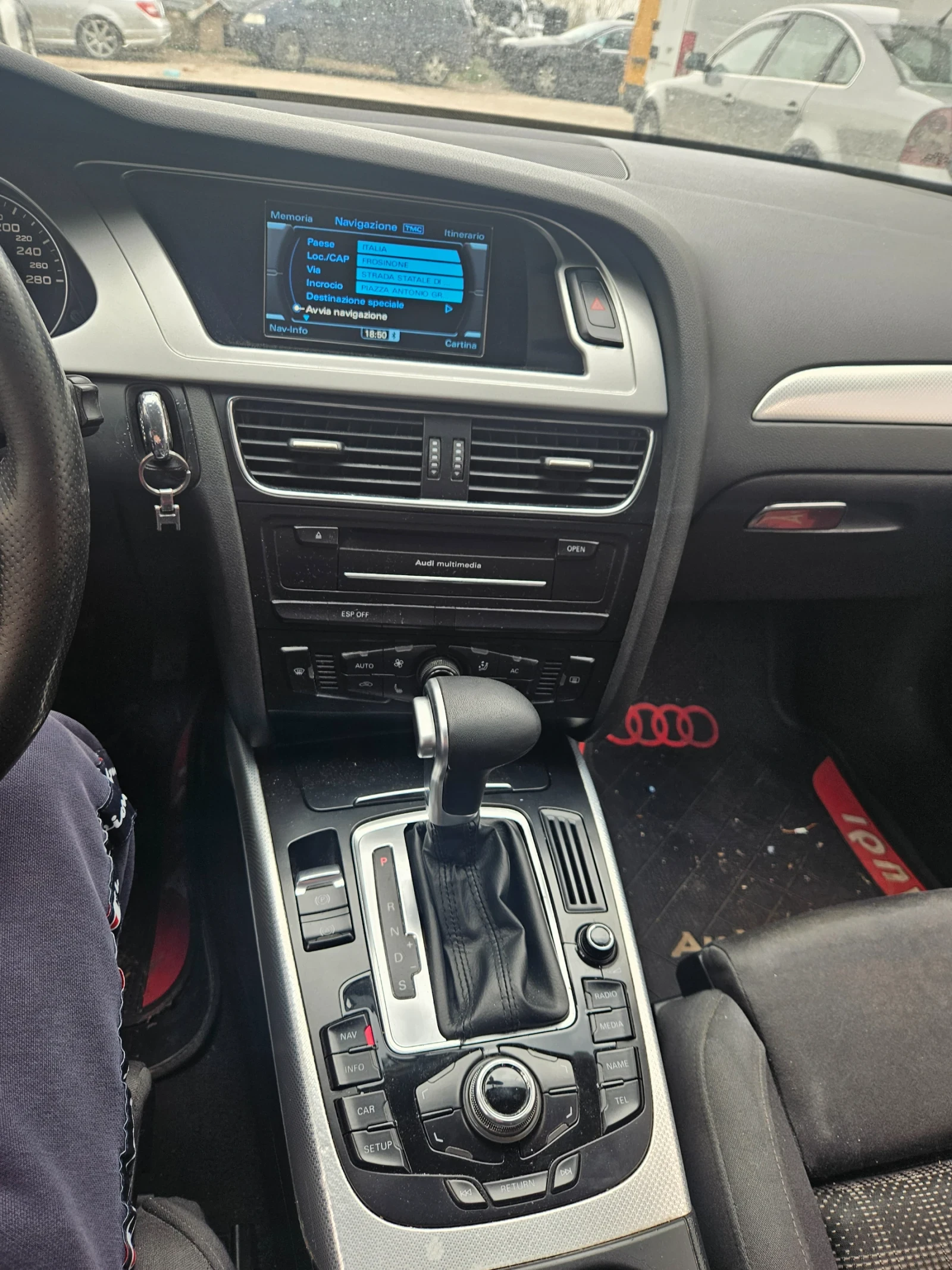 Audi A4 2.0dizel 143ks 2010god Avtomat  - изображение 9