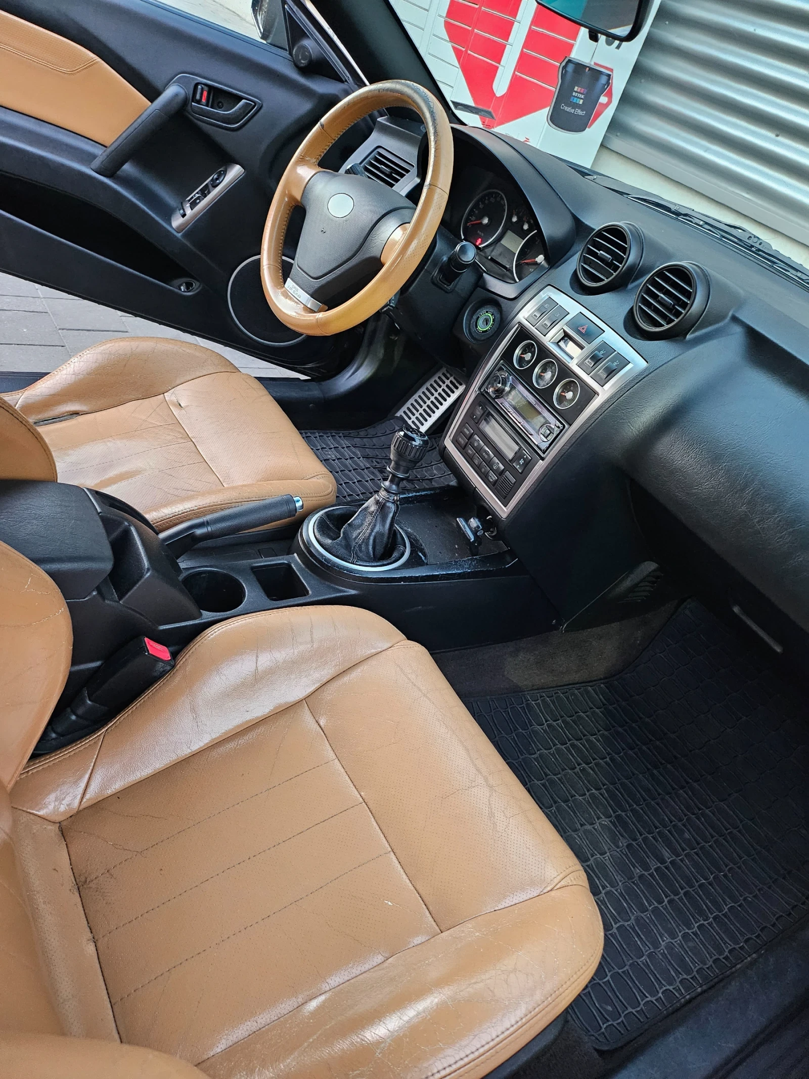 Hyundai Coupe 2.7 - изображение 3