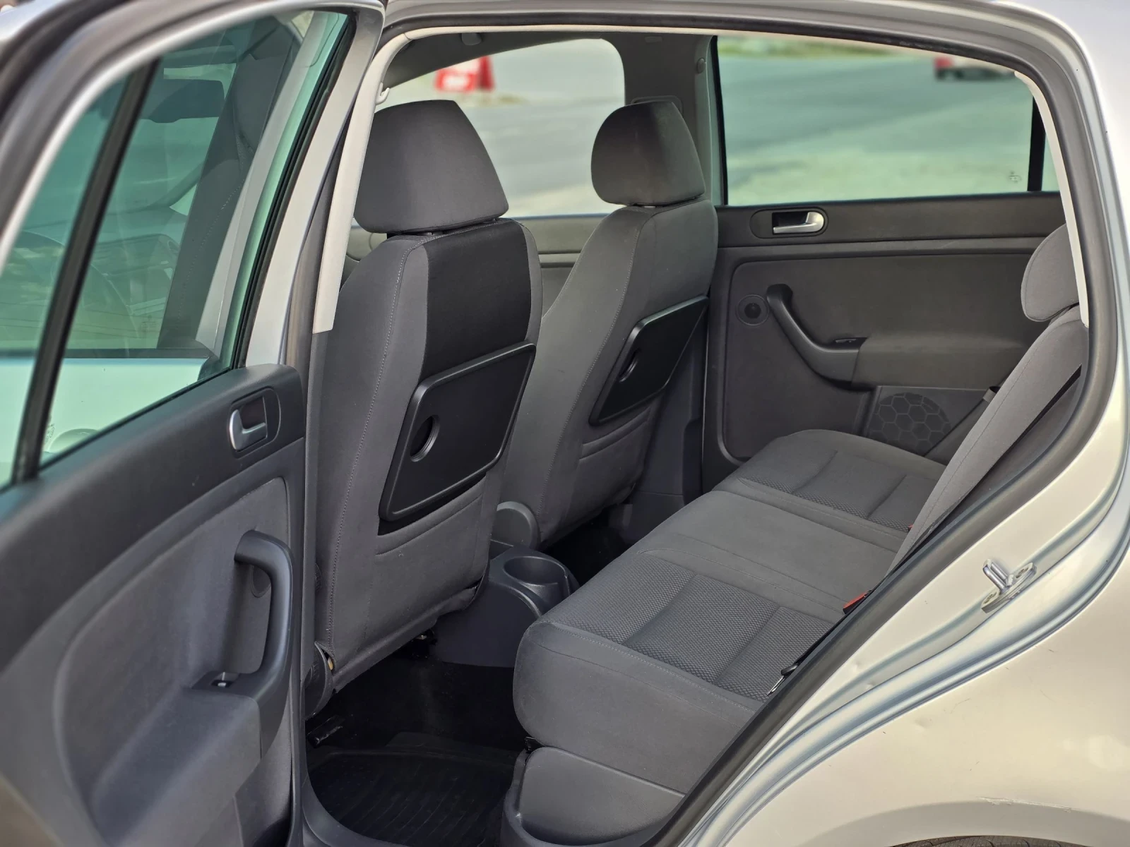 VW Golf Plus 2.0tdi 140hp Топ - изображение 10