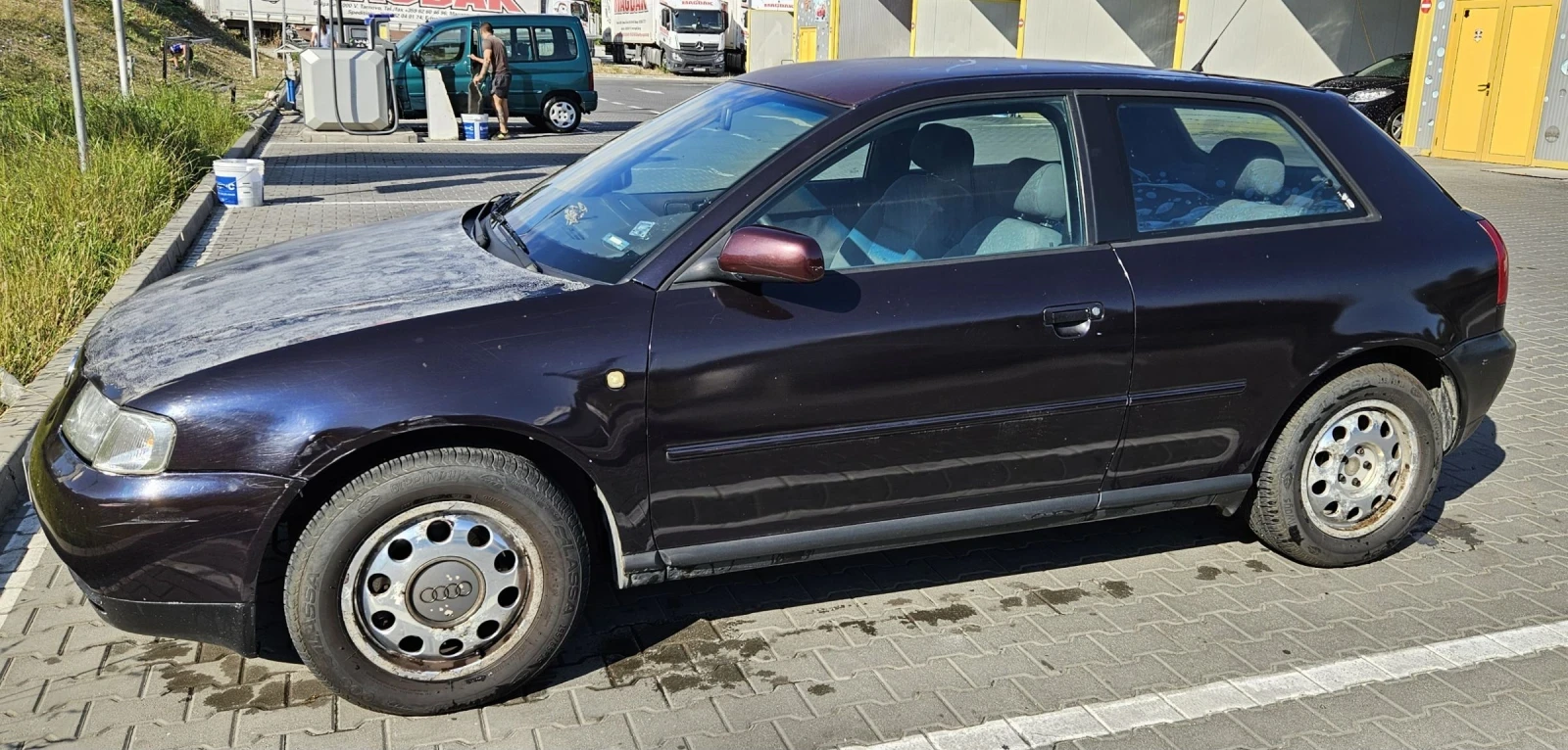 Audi A3 1.8 - изображение 2