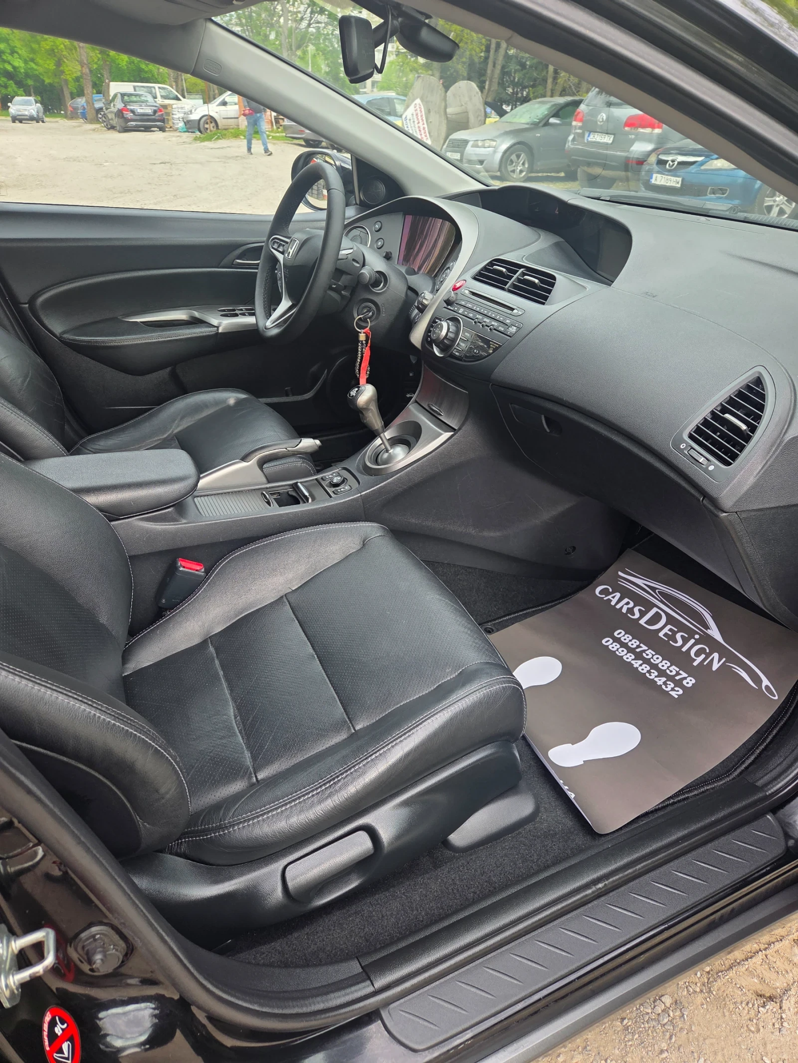 Honda Civic 2.2CTDI-FACE-LIFT, снимка 11 - Автомобили и джипове - 54358268