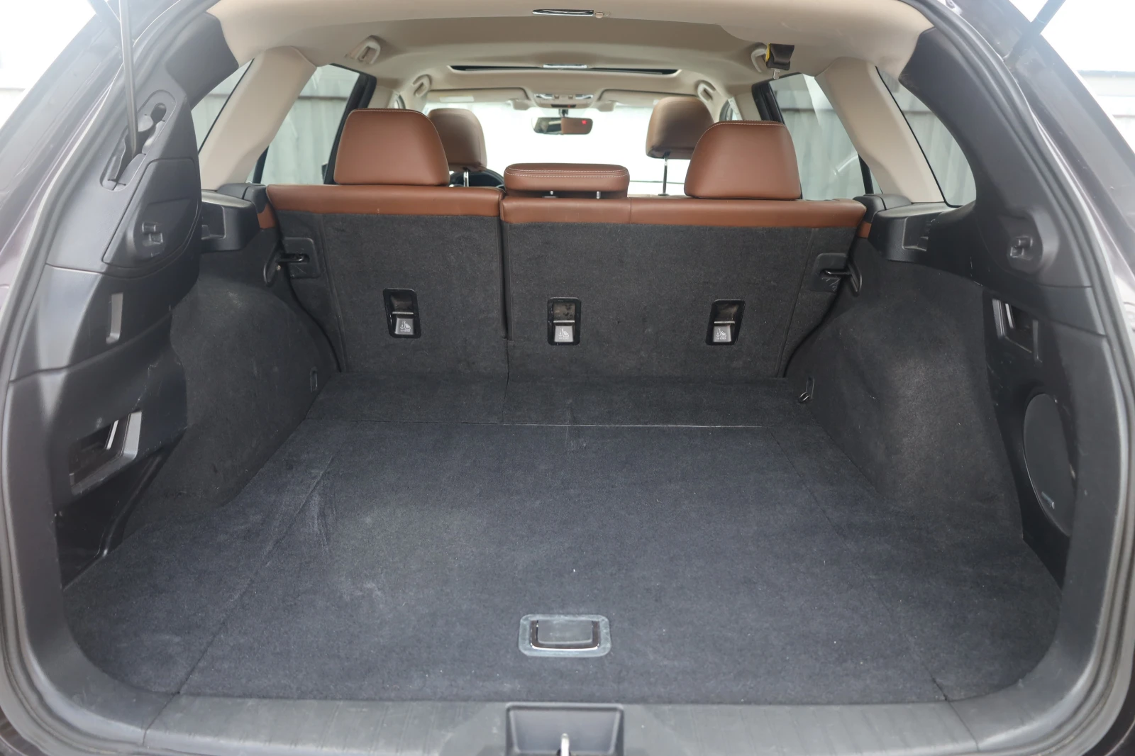 Subaru Outback 3.6R 4WD Distr Blind KeyGO HlK KAM 4xSzH Memory, снимка 9 - Автомобили и джипове - 54781441