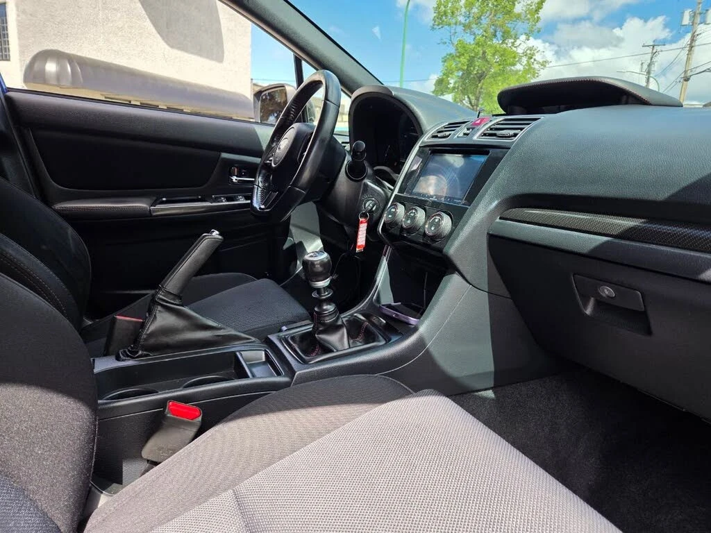 Subaru WRX Sedan , снимка 7 - Автомобили и джипове - 54881004