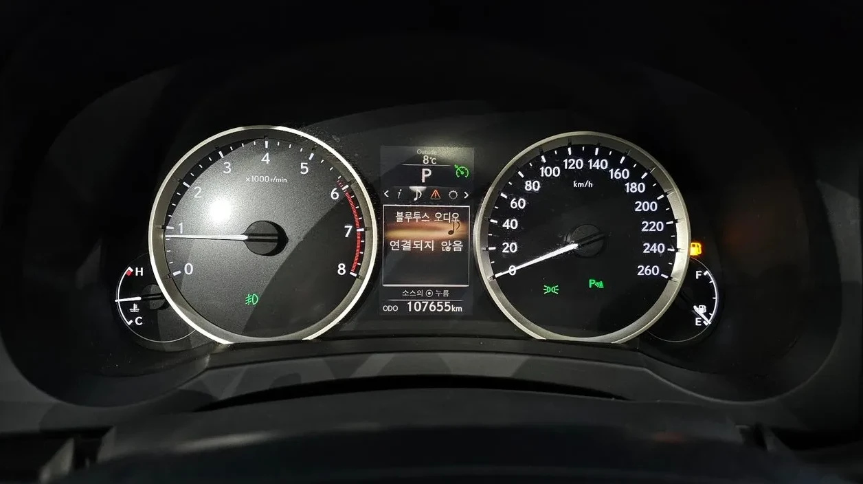 Lexus IS 200 T Supreme, снимка 5 - Автомобили и джипове - 54966653