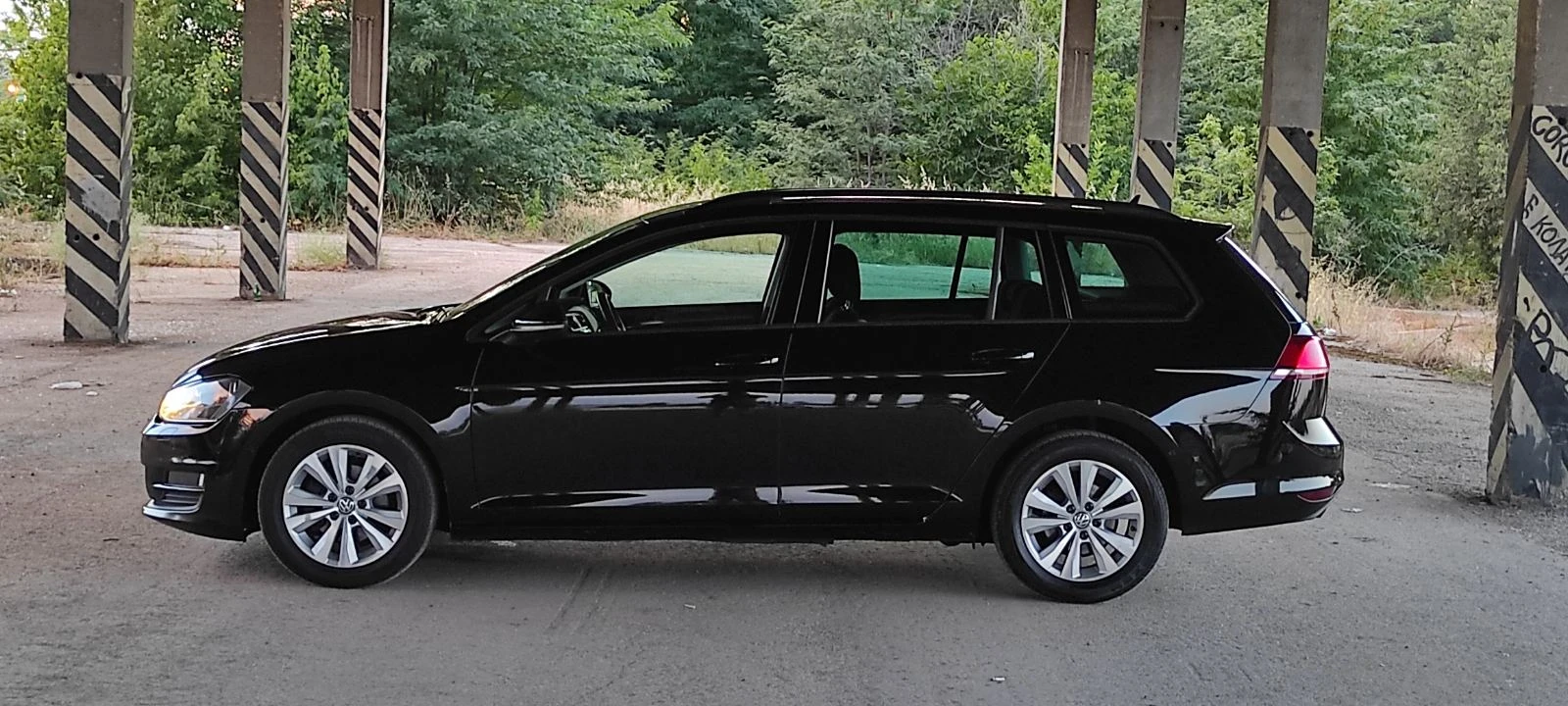 VW Golf 1.6 TDI Germany, снимка 3 - Автомобили и джипове - 55606586