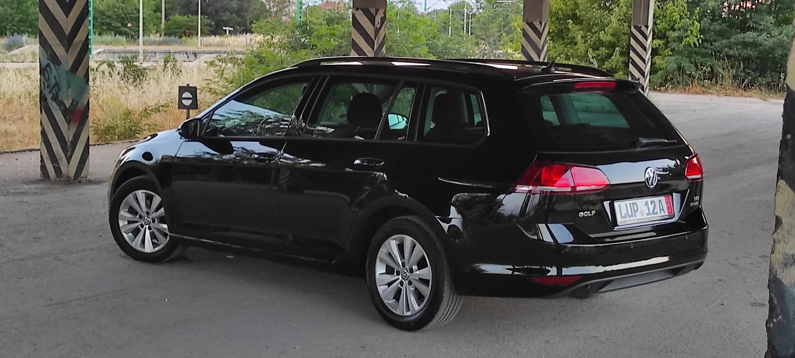VW Golf 1.6 TDI Germany, снимка 4 - Автомобили и джипове - 55606586