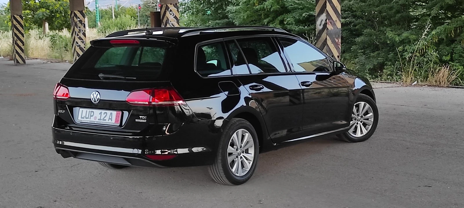 VW Golf 1.6 TDI Germany, снимка 6 - Автомобили и джипове - 55606586