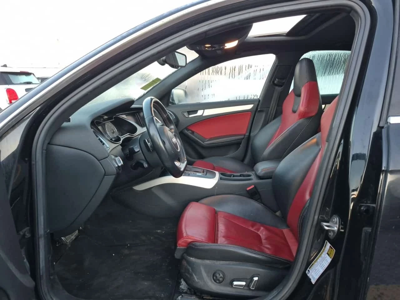 Audi S4 CARFAX/ШИБЕДАХ/ПОДГРЕВ/НАВИ/ПАМЕТ, снимка 5 - Автомобили и джипове - 55798750
