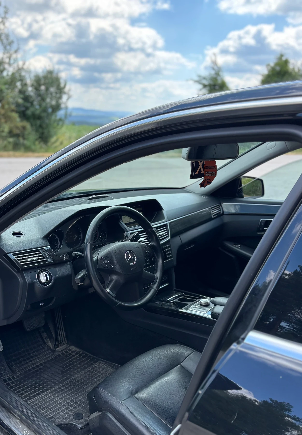 Mercedes-Benz E 350, снимка 8 - Автомобили и джипове - 55969280