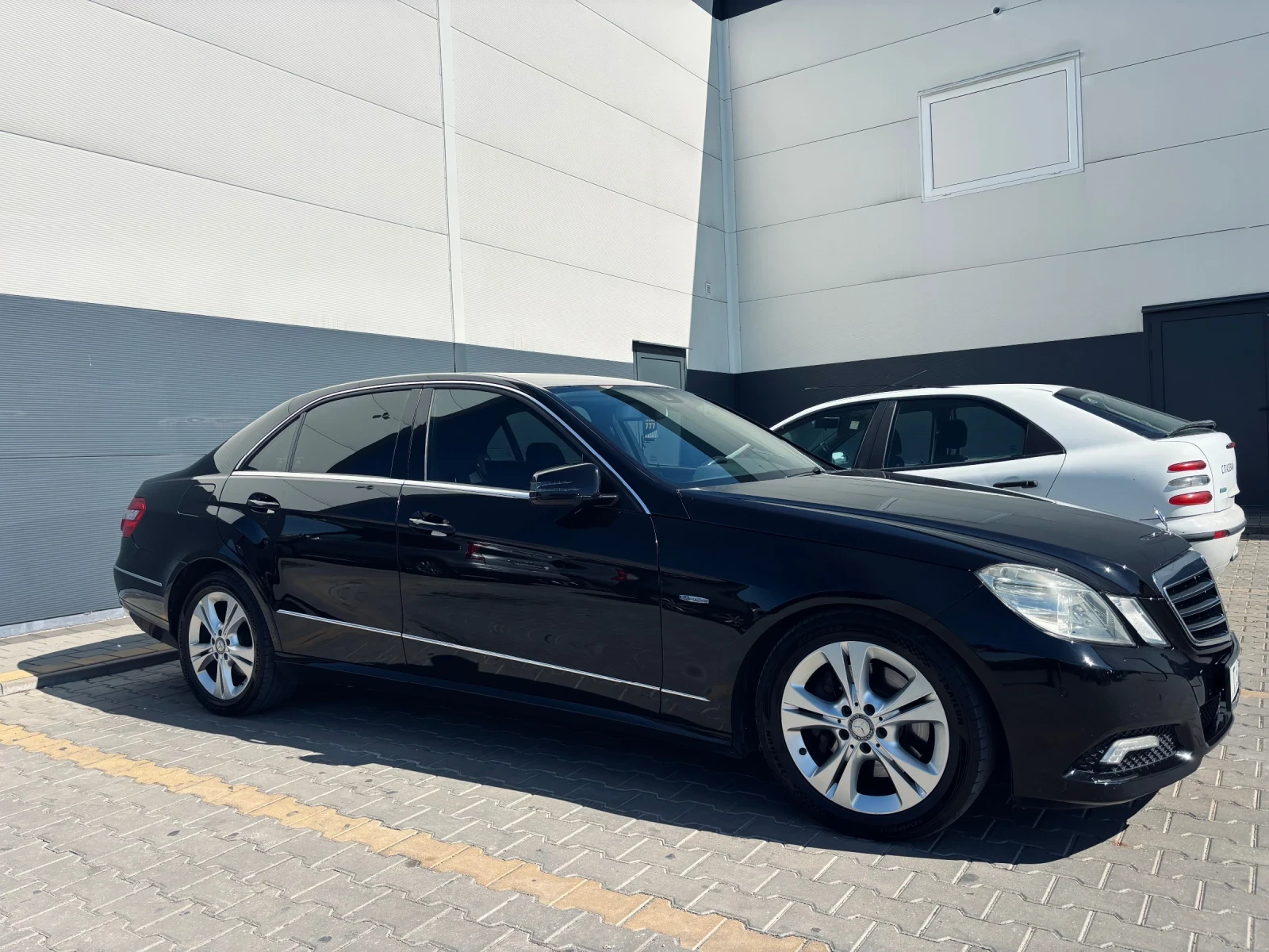 Mercedes-Benz E 350, снимка 6 - Автомобили и джипове - 55969280