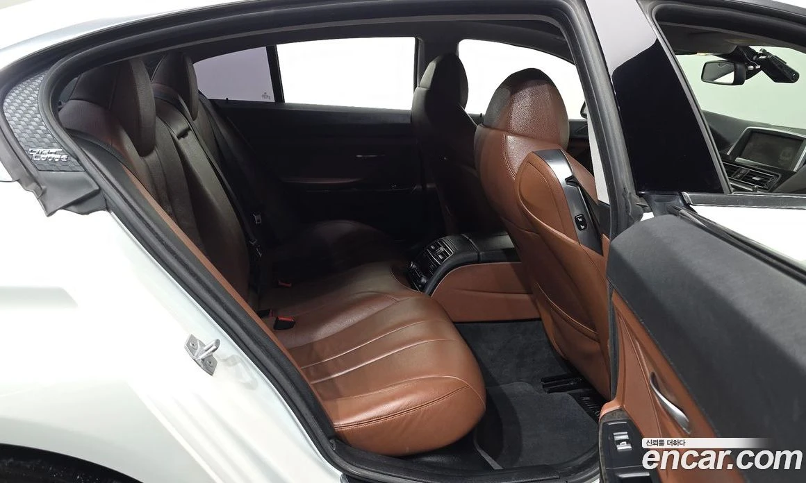 BMW 640 640d xDrive Gran Coupe, снимка 12 - Автомобили и джипове - 56157271