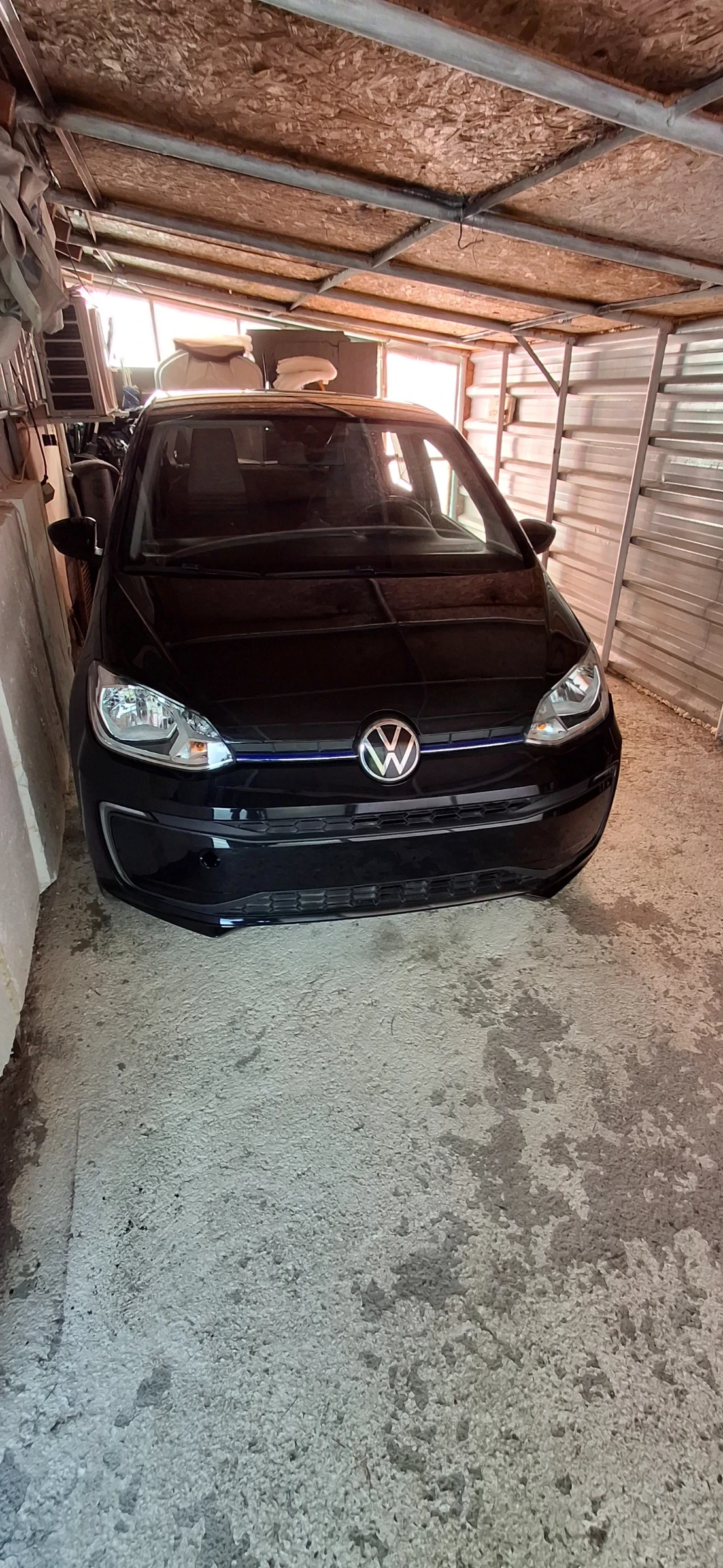 VW Up, снимка 3 - Автомобили и джипове - 56205954