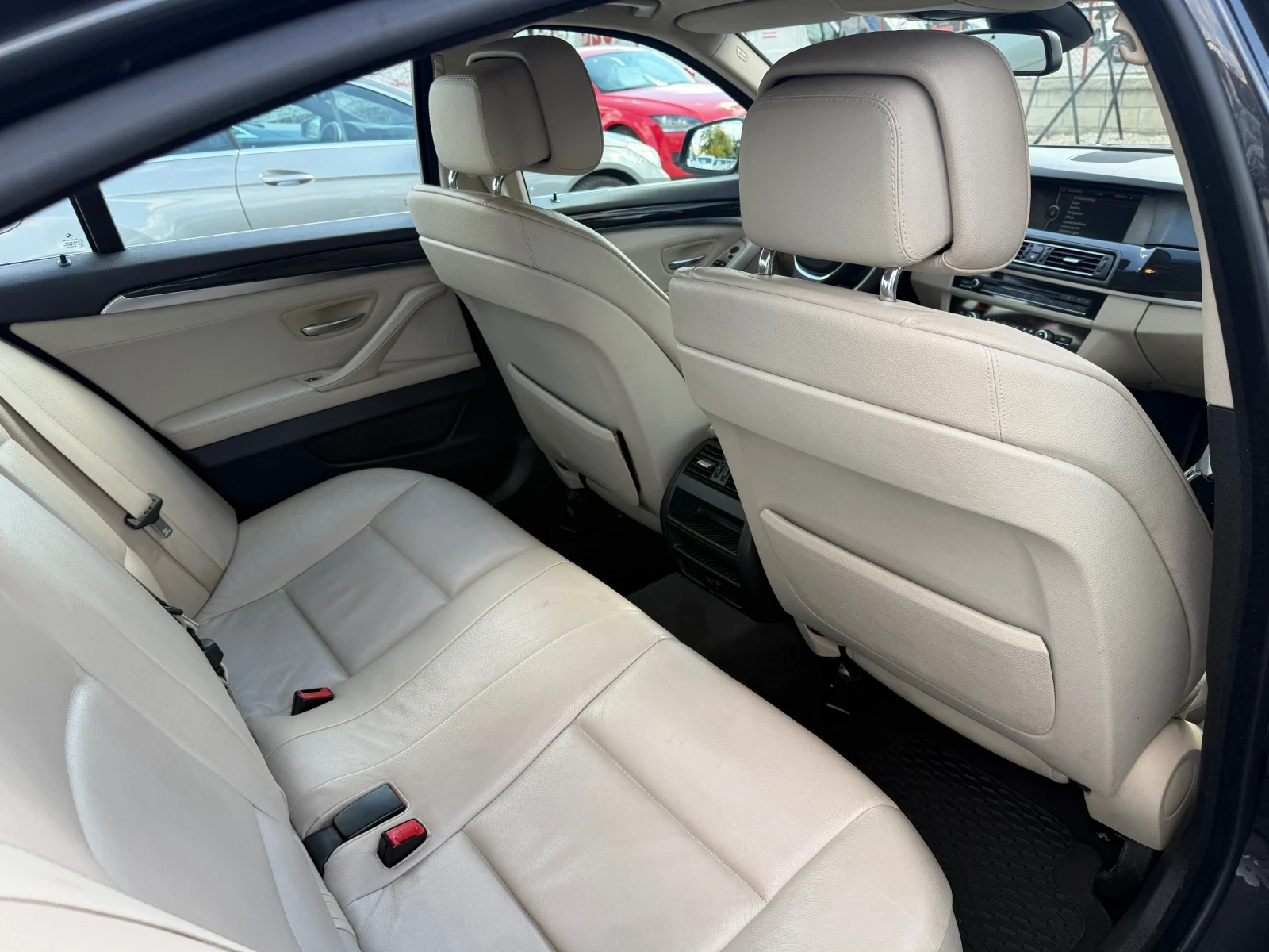 BMW 523 F10 / Automatic, снимка 10 - Автомобили и джипове - 56331203