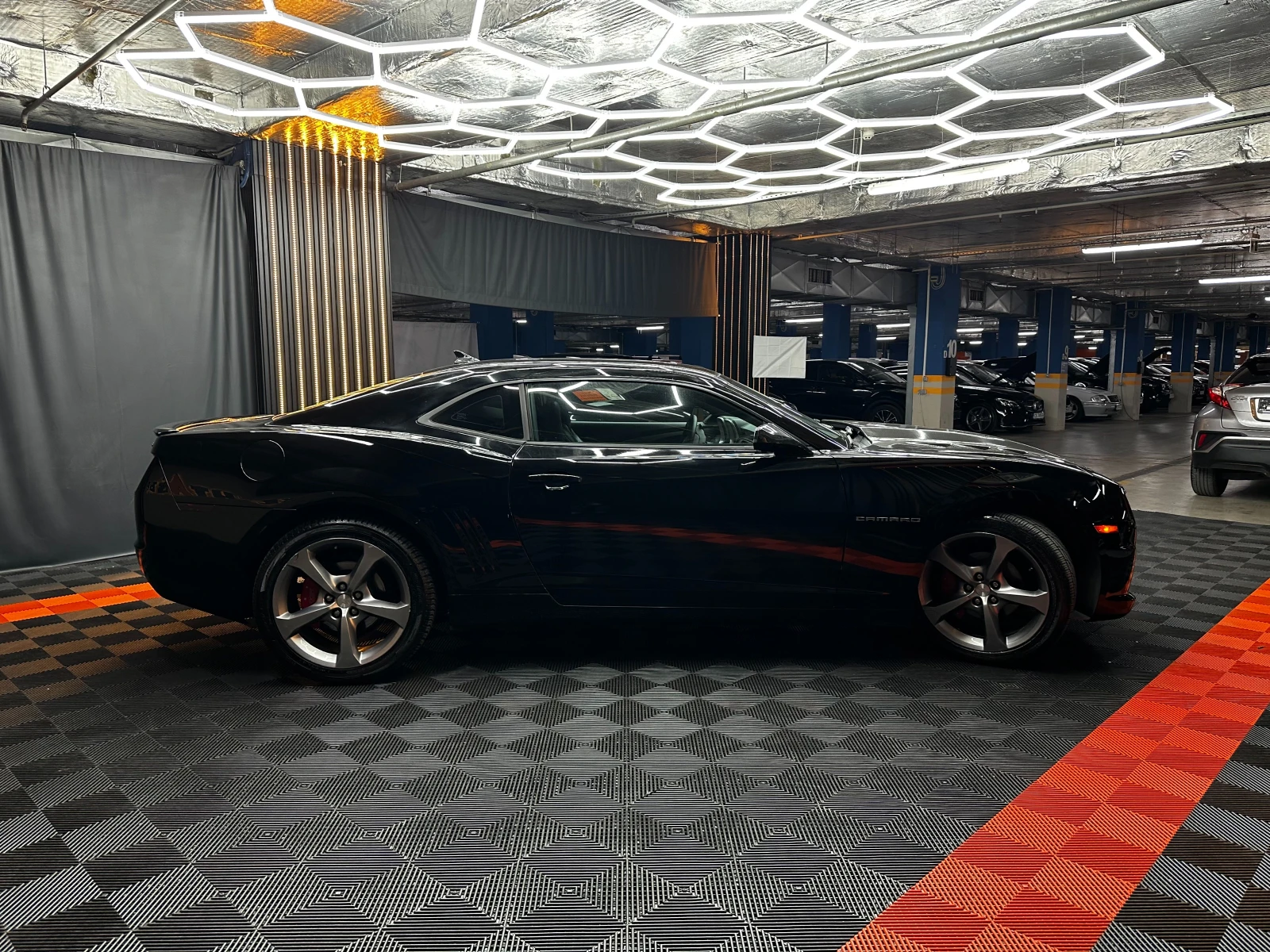 Chevrolet Camaro 3.6i 324 к.с. , снимка 5 - Автомобили и джипове - 56369350