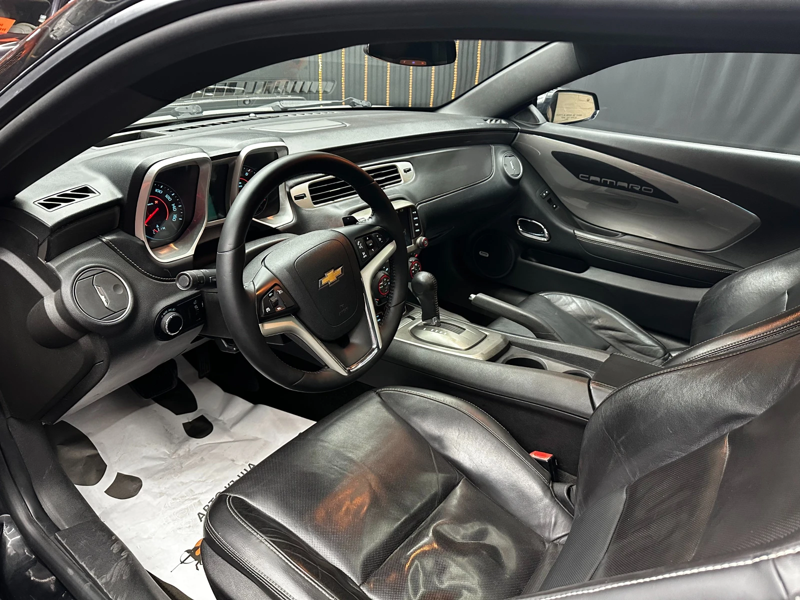 Chevrolet Camaro 3.6i 324 к.с. , снимка 9 - Автомобили и джипове - 56369350