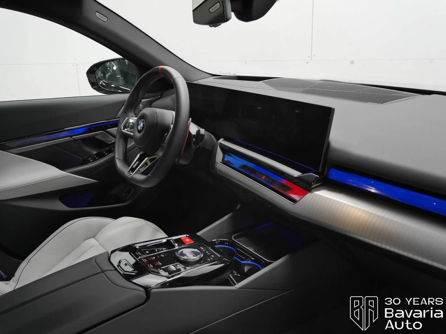 BMW M5 xDrive Steptronic Drivelogic, снимка 8 - Автомобили и джипове - 56632842