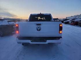 Dodge RAM 1500 * LIMITED CREW CAB SHORT BED * CARFAX * БЕЗ ПЪРВОН - 35500 € / 69431.96 лв. - 60020408 6