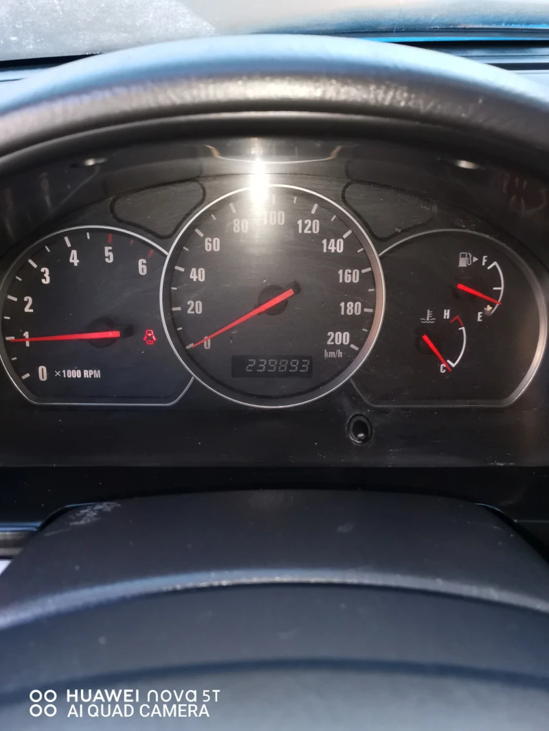 Suzuki Grand vitara 2000 HDI, снимка 5 - Автомобили и джипове - 46630554