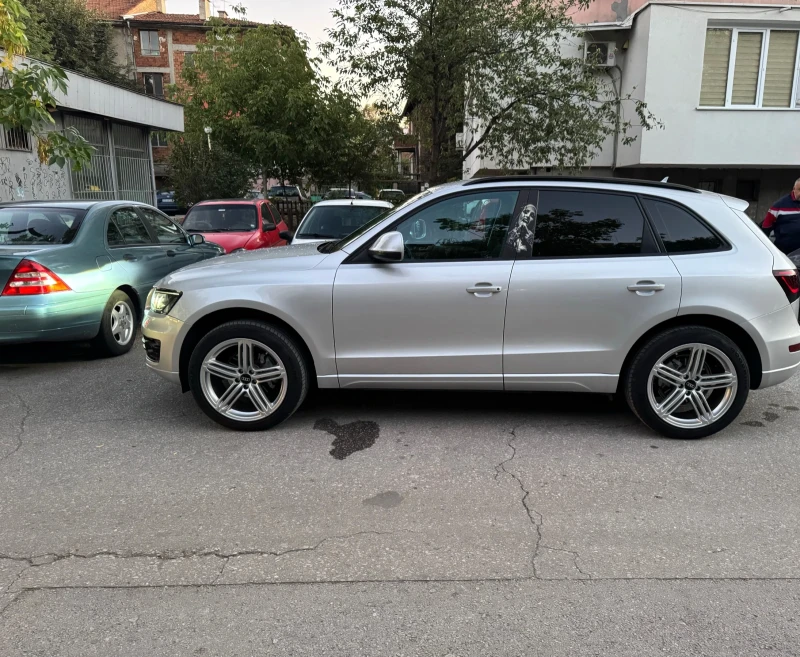 Audi Q5 2.0 TDI , снимка 12 - Автомобили и джипове - 47434385