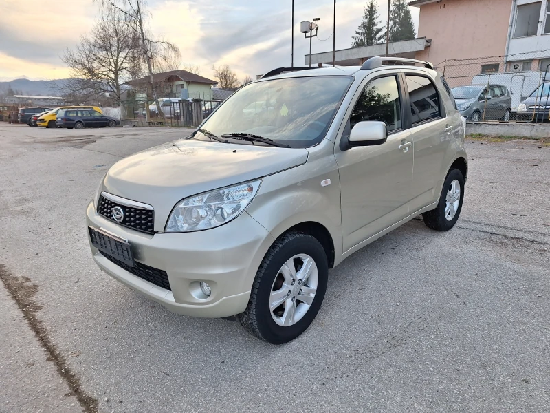 Daihatsu Terios 1, 5i* Фейс* Клима* 4x4, снимка 1 - Автомобили и джипове - 48418973