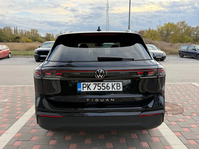 VW Tiguan Гаранция* ACC* 360* LED* IQ DRIVE* GOAL, снимка 5 - Автомобили и джипове - 52143205