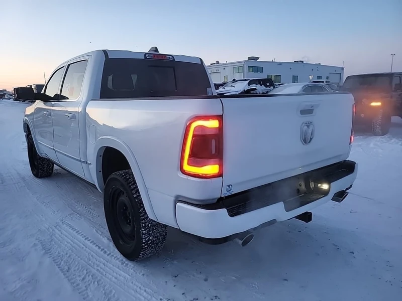 Dodge RAM 1500 * LIMITED CREW CAB SHORT BED * CARFAX * БЕЗ ПЪРВОН, снимка 4 - Автомобили и джипове - 53111488