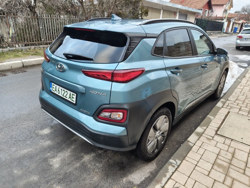 Hyundai Kona 64KWh* SOH 99.7%* BLUE LINK* DISTRONIC* Tермопомпа, снимка 3 - Автомобили и джипове - 53124523
