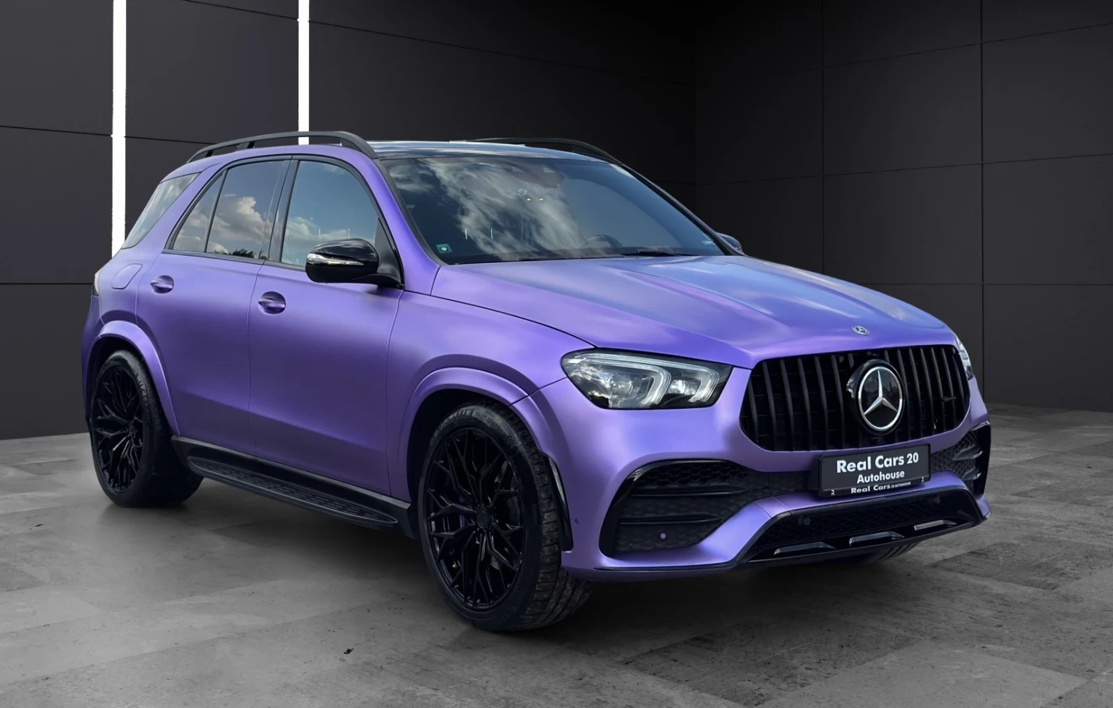 Mercedes-Benz GLE 400 d* AMG* AIRMATIC* EXCLUSIVE* PANO* BURMESTER*  - изображение 3