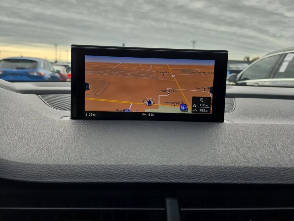 Audi Q7 * TECHNIK * CARFAX * БЕЗ ПЪРВОНАЧАЛНА ВНОСКА - изображение 8