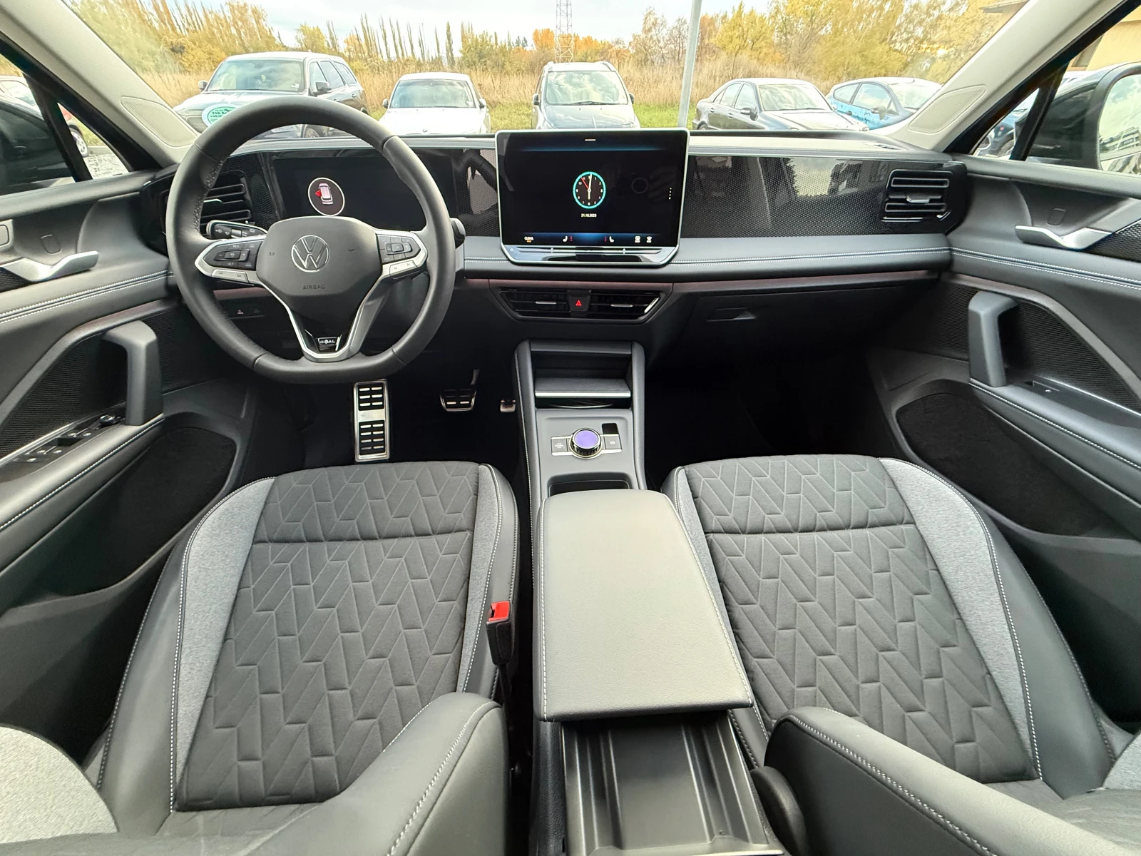 VW Tiguan Гаранция* ACC* 360* LED* IQ DRIVE* GOAL - изображение 9