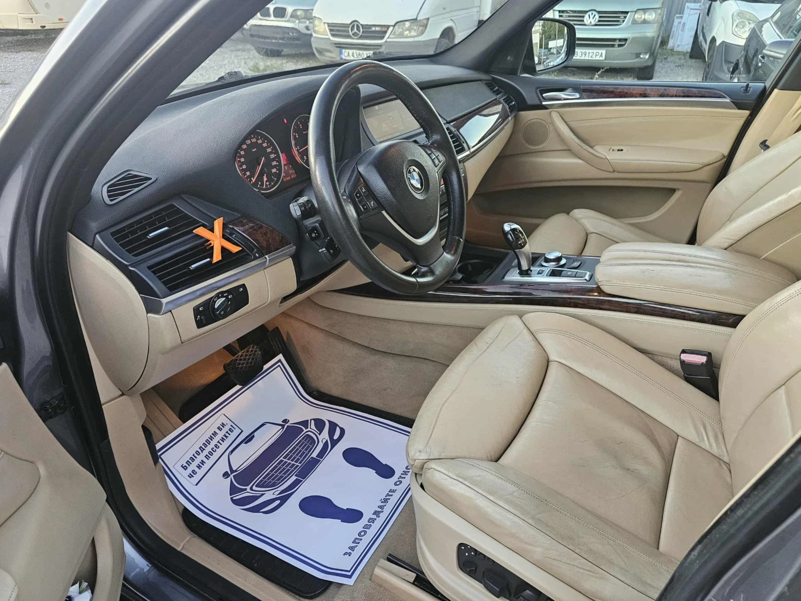 BMW X5 4.8i M - изображение 8