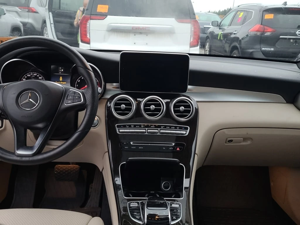 Mercedes-Benz GLC 300 2018 4MATIC * CARFAX *    | Mobile.bg   9