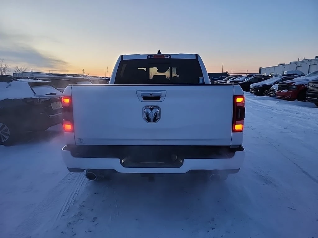 Dodge RAM 1500 * LIMITED CREW CAB SHORT BED * CARFAX * БЕЗ ПЪРВОН - изображение 6