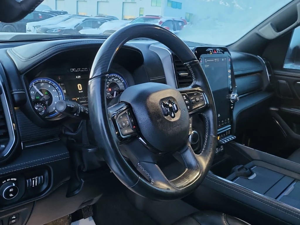 Dodge RAM 1500 * LIMITED CREW CAB SHORT BED * CARFAX * ��� ������ | Mobile.bg � ����������� 11