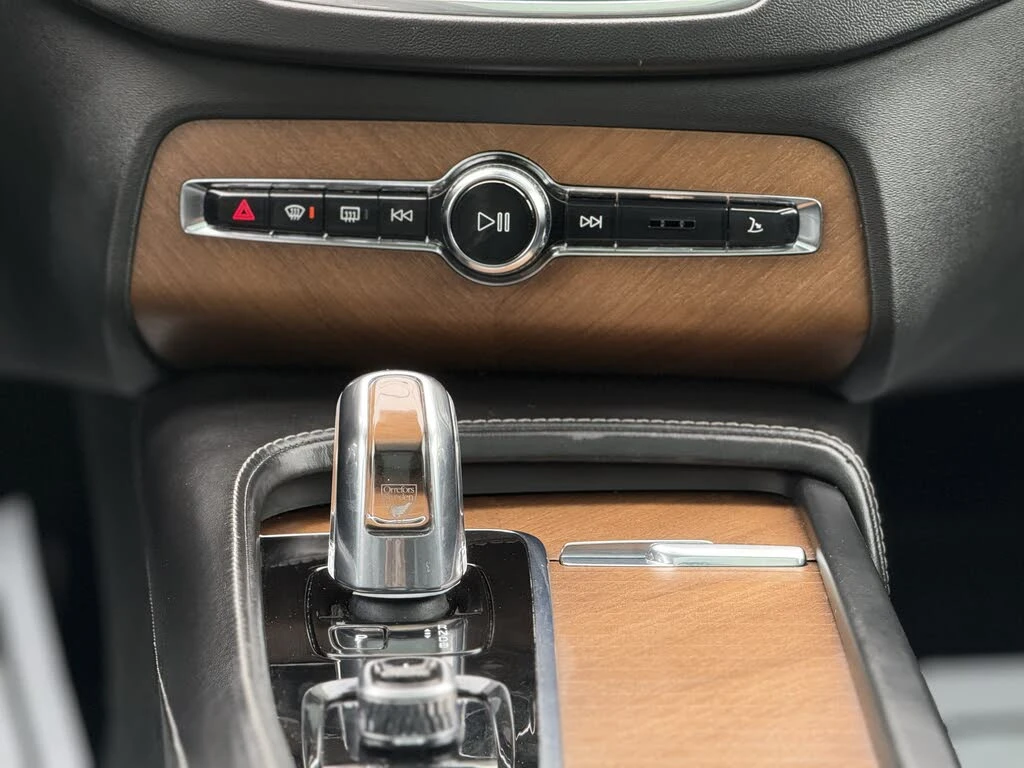 Volvo Xc90 HYBRID* DIGITAL* DISTRONIC* PANO* B&W* �����* 7��� | Mobile.bg � ����������� 13