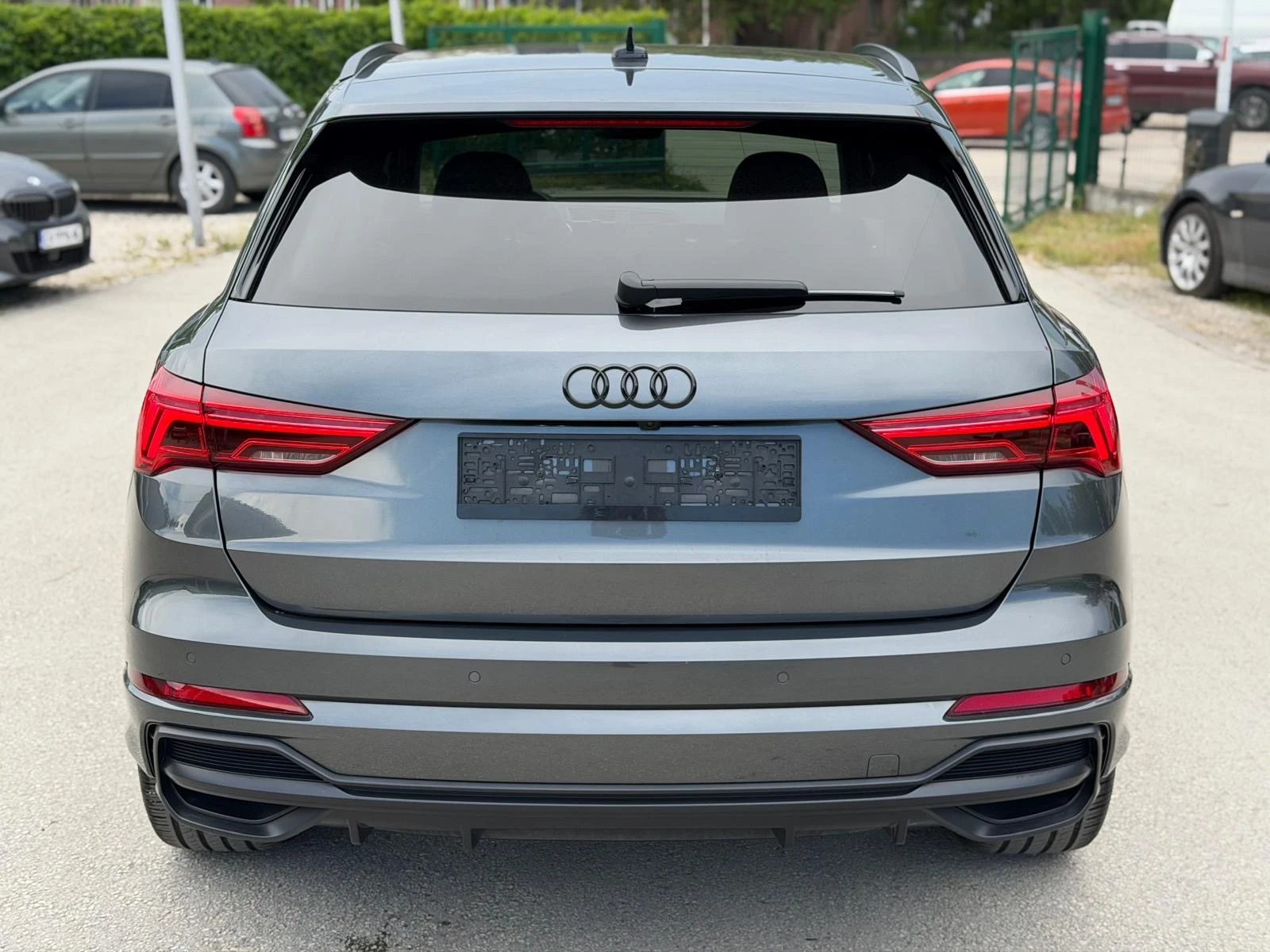 Audi Q3 35TFSI MHEV S Line+ ШВЕЙЦАРИЯ+ Virtual, снимка 5 - Автомобили и джипове - 54526659
